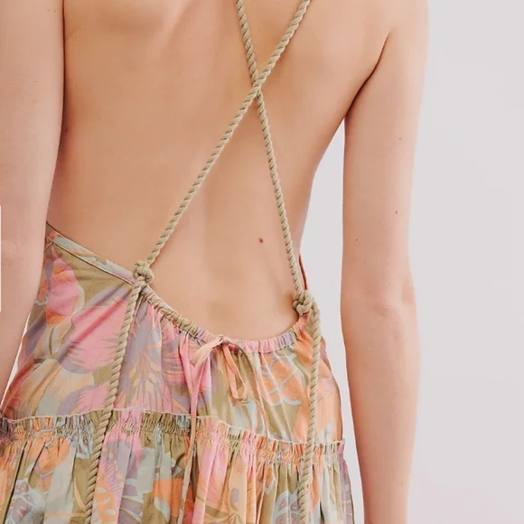 Free People Women’s Size Large Deserted Island Open Back‎ Mini Dress NWoT - Picture 9 of 9